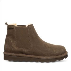 BRAND NEW BEARPAW CHELSEA STYLE BOOT